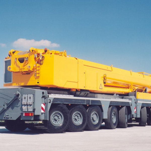 Mobile crane

Max. load capacity                          400 t
Telescopic boom                             60 m
Max. hoist height                            130 m
Max. radius                                      100 m
Number of axles                                7