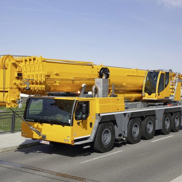Mobile crane

Max. load capacity                 250 t
Telescopic boom                    60 m
Max. hoist height                   108 m
Max. radius                             96 m
Number of axles                     5