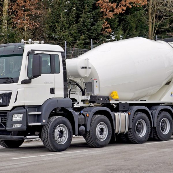 Truck mixer

Water capacity 11.30 m³
Geometric drum capacity  17.20 m³
